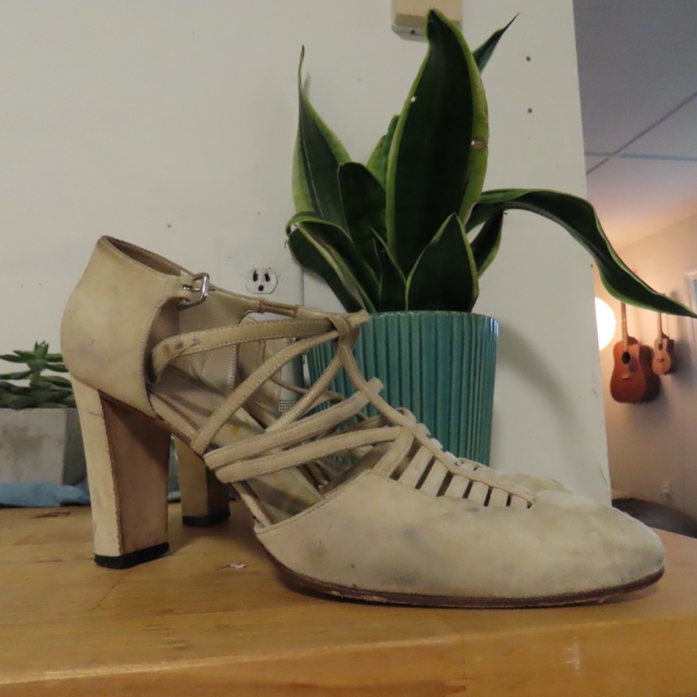 Prado Vero Cuoro heels, 39, Cream